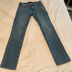 A pair of Lucky Brand 201 Straight jeans. Size 30x32. Like new condition!